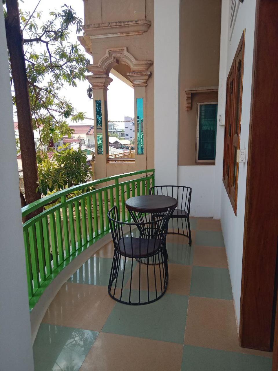Centro Guest House Siem Reap Esterno foto